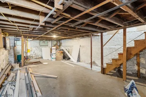 $269,000 | 415 Wood Street, Burlington, NJ 08016