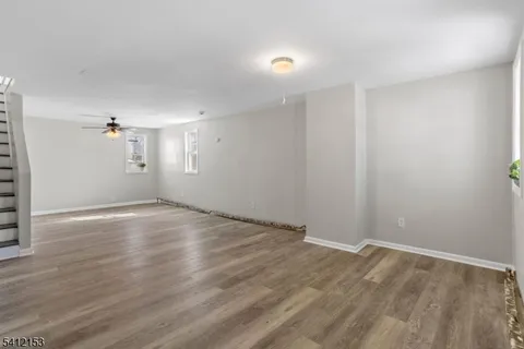 $269,000 | 415 Wood Street, Burlington, NJ 08016