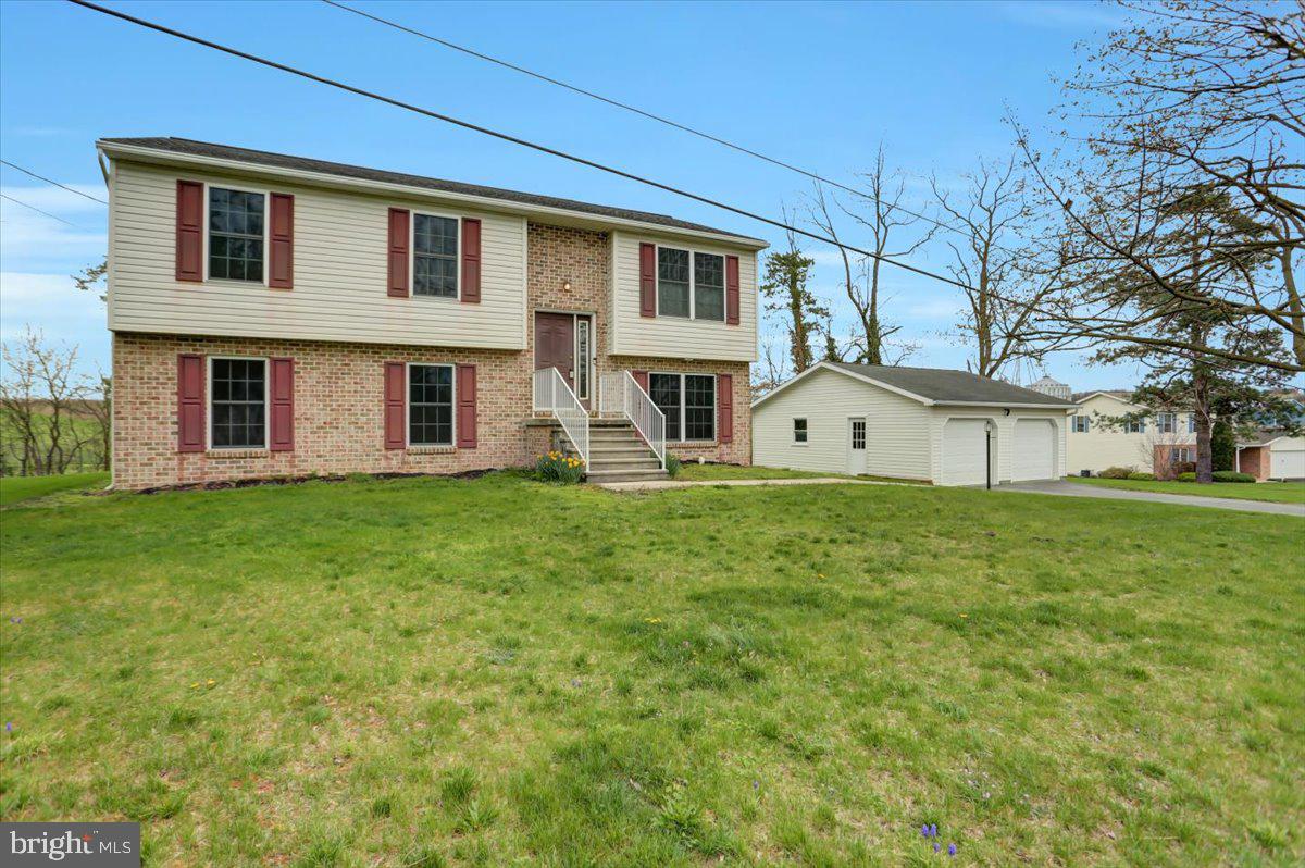 2223 Sollenberger Road Chambersburg, PA 17202 - Photo 3 of 12 Gallery Image 3