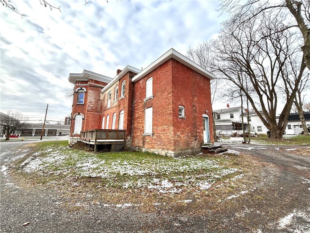 10 Nelson Street Auburn, NY 13021 - Photo 3 of 19