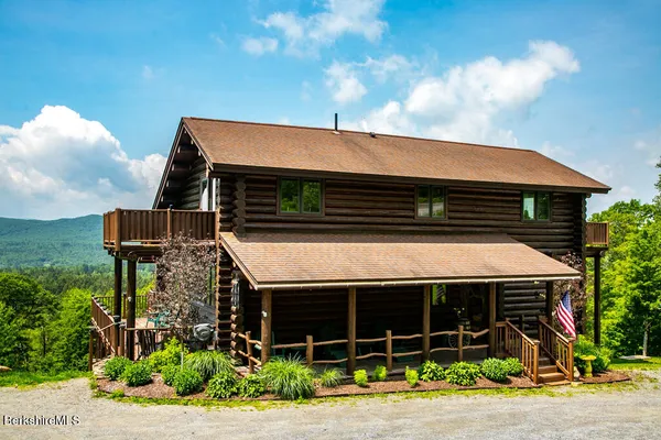 $592,500 | 214 Mohawk Trail, Florida, MA 01247