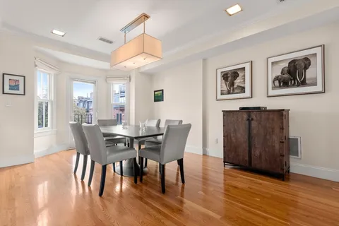 $2,895,000 | 61 Dartmouth Street, Unit 2, Boston, MA 02116