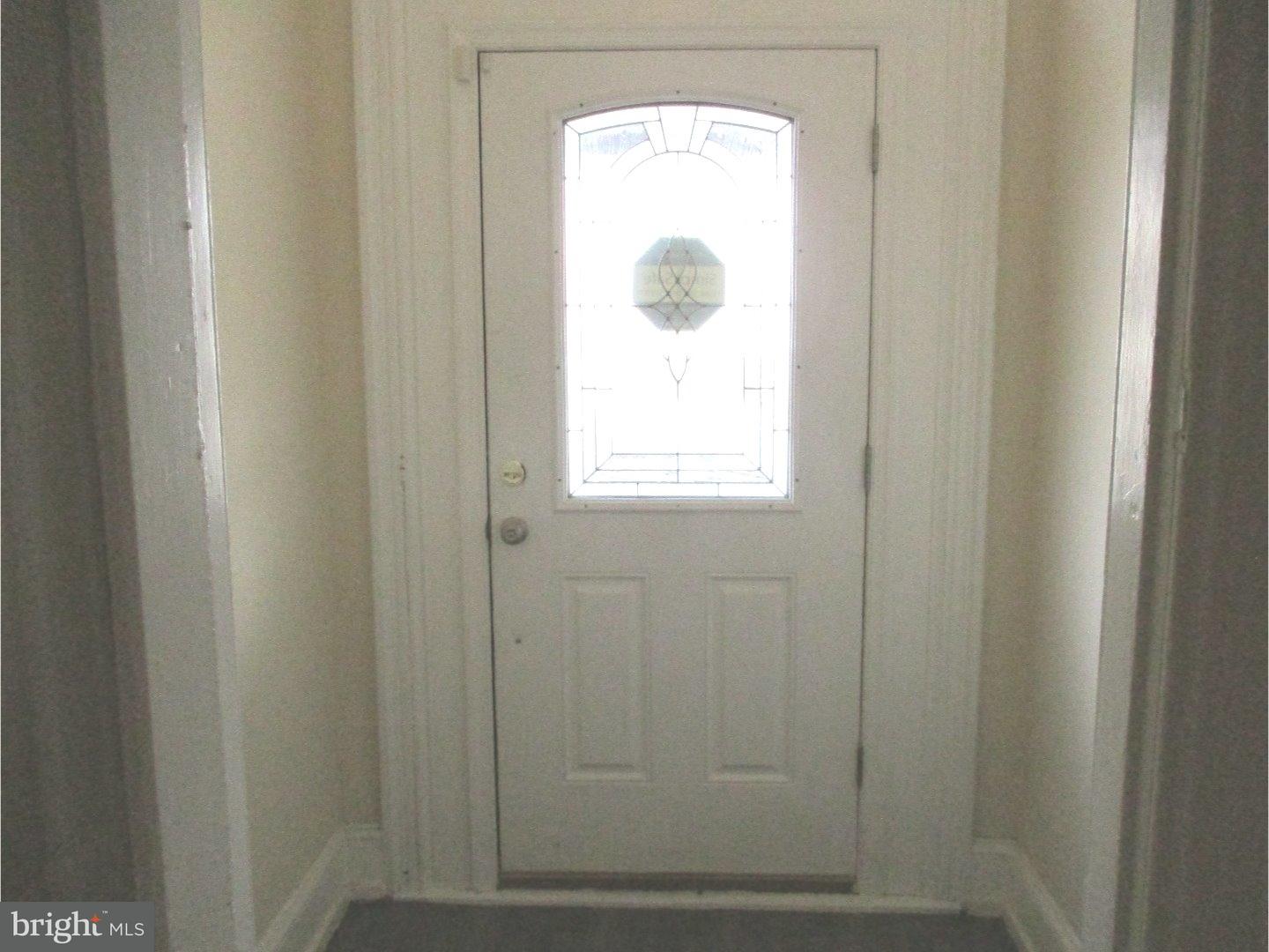 4124 Rhawn Street Philadelphia, PA 19136 - Photo 2 of 25 Foyer