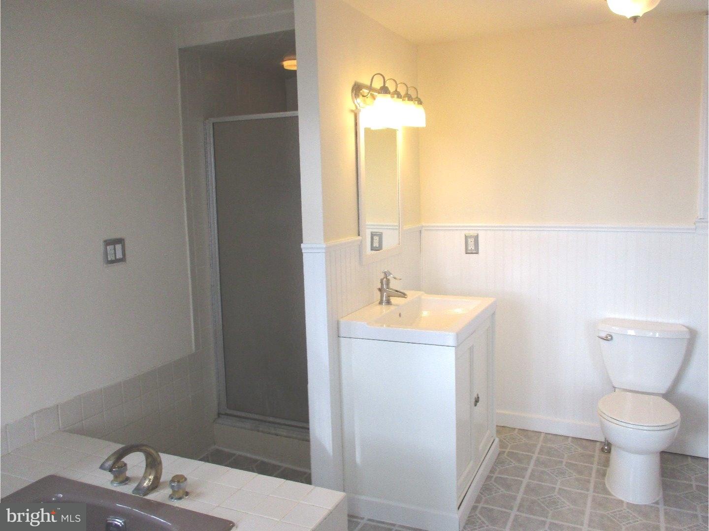 4124 Rhawn Street Philadelphia, PA 19136 - Photo 19 of 25 Bathroom