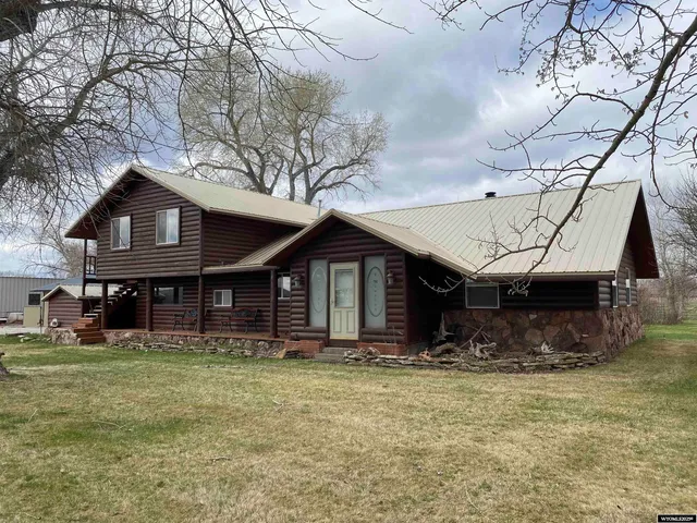 $355,000 | 9 Mission Road, Riverton, WY 82501