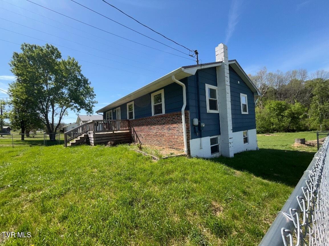 965 Roaring Fork Road Greeneville, TN 37745 - Photo 2 of 15 IMG_5688
