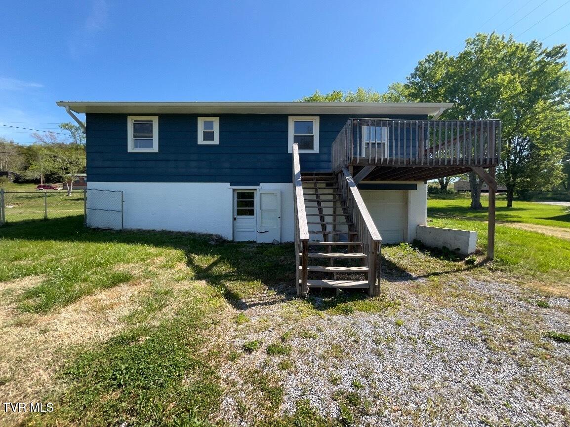965 Roaring Fork Road Greeneville, TN 37745 - Photo 3 of 15 IMG_5685