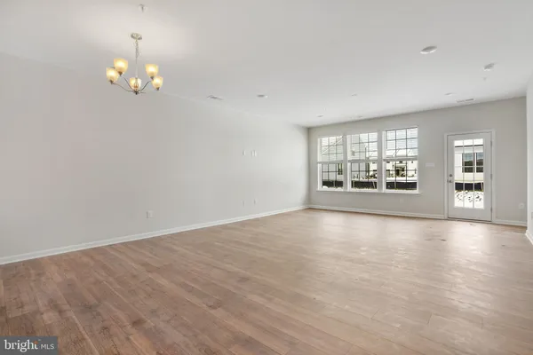 $3,295 | 495 Ensemble Way, Frederick, MD 21701