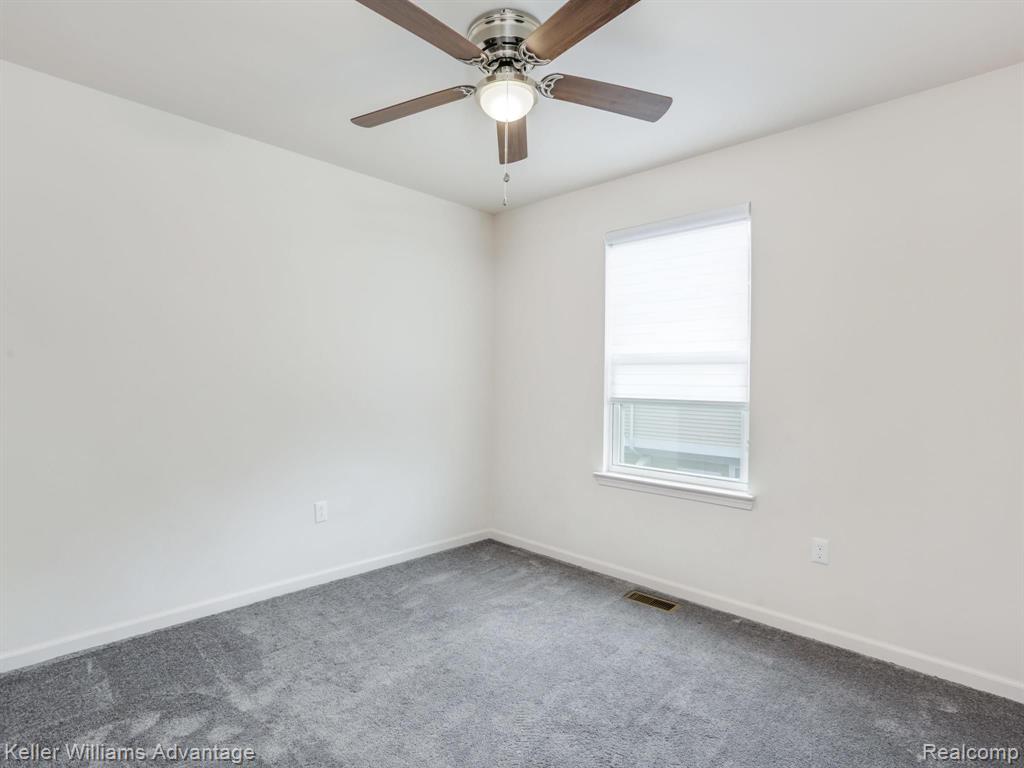3518 Rochester Road Royal Oak, MI 48073 - Photo 14 of 36