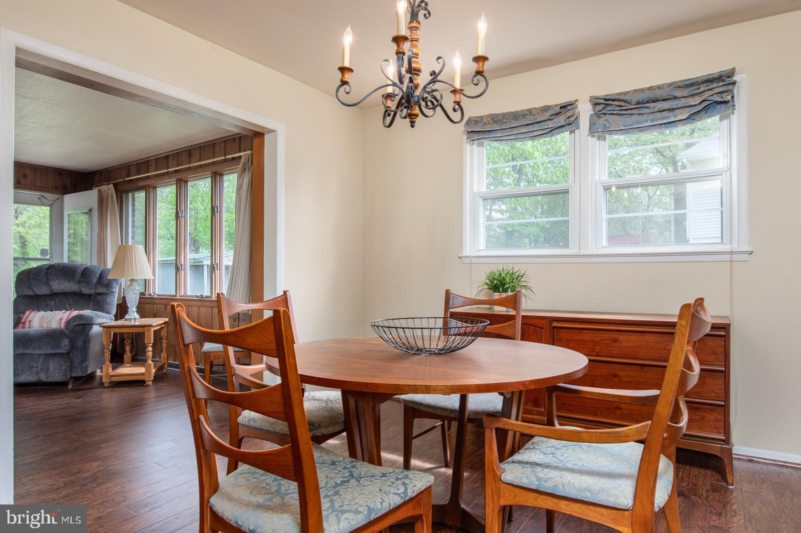 5942 Atteentee Road Springfield, VA 22150 - Photo 12 of 38 Dining Room
