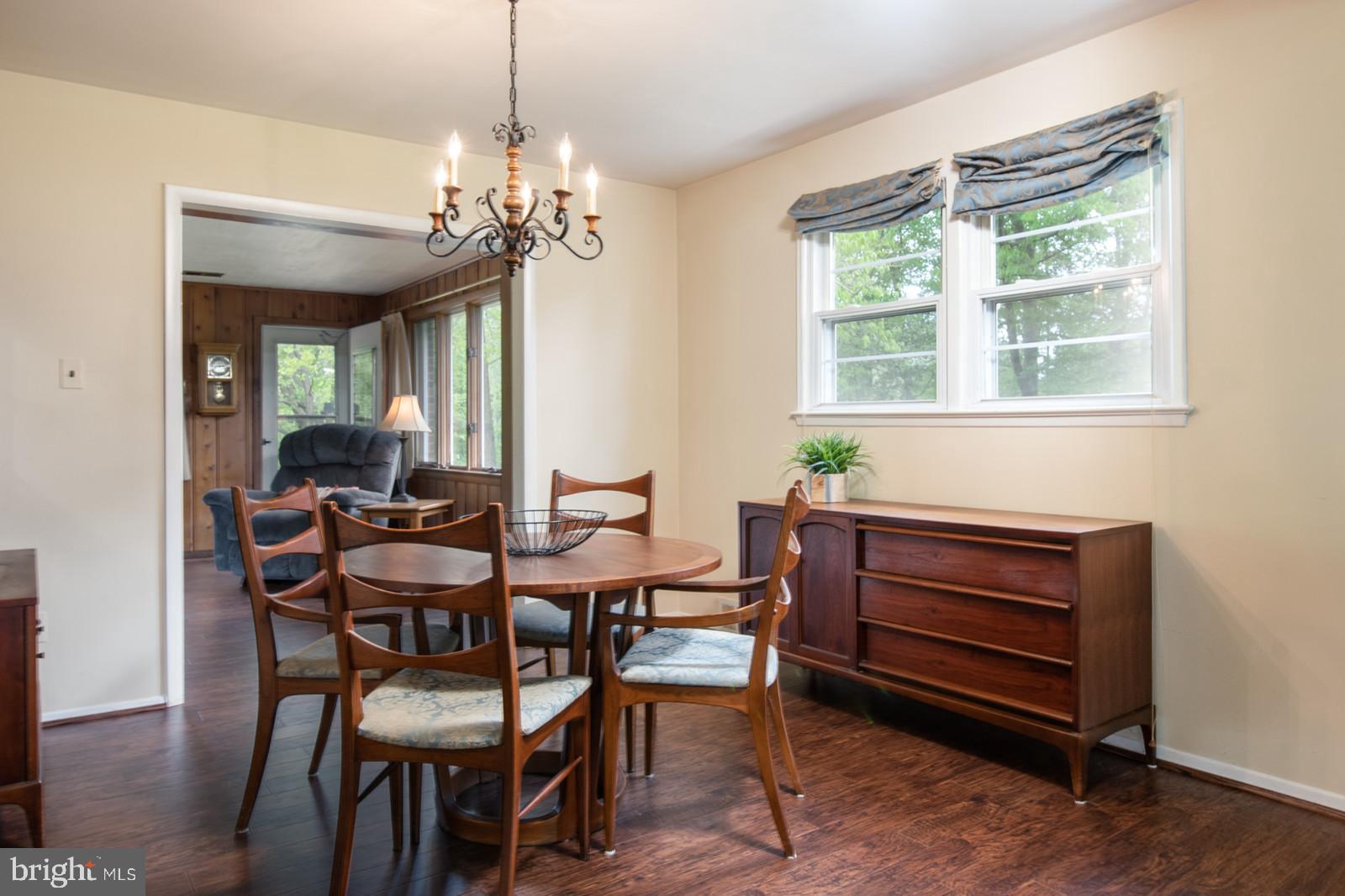 5942 Atteentee Road Springfield, VA 22150 - Photo 13 of 38 Dining Room