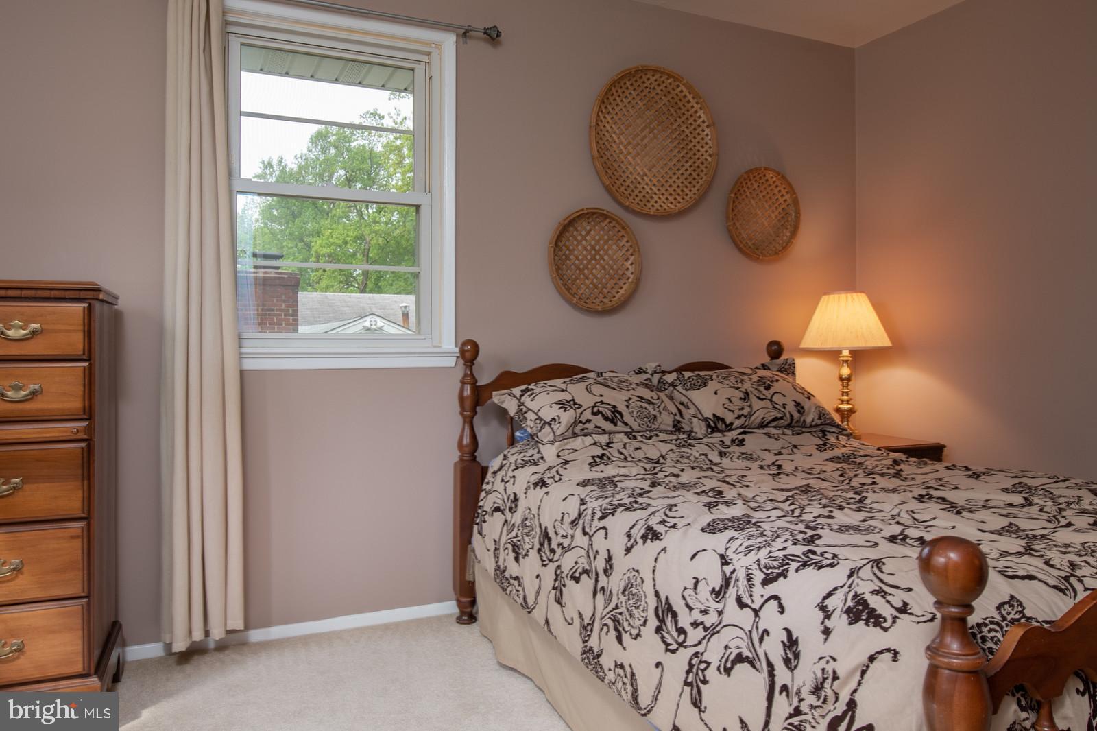 5942 Atteentee Road Springfield, VA 22150 - Photo 22 of 38 2nd Upper Level Bedroom