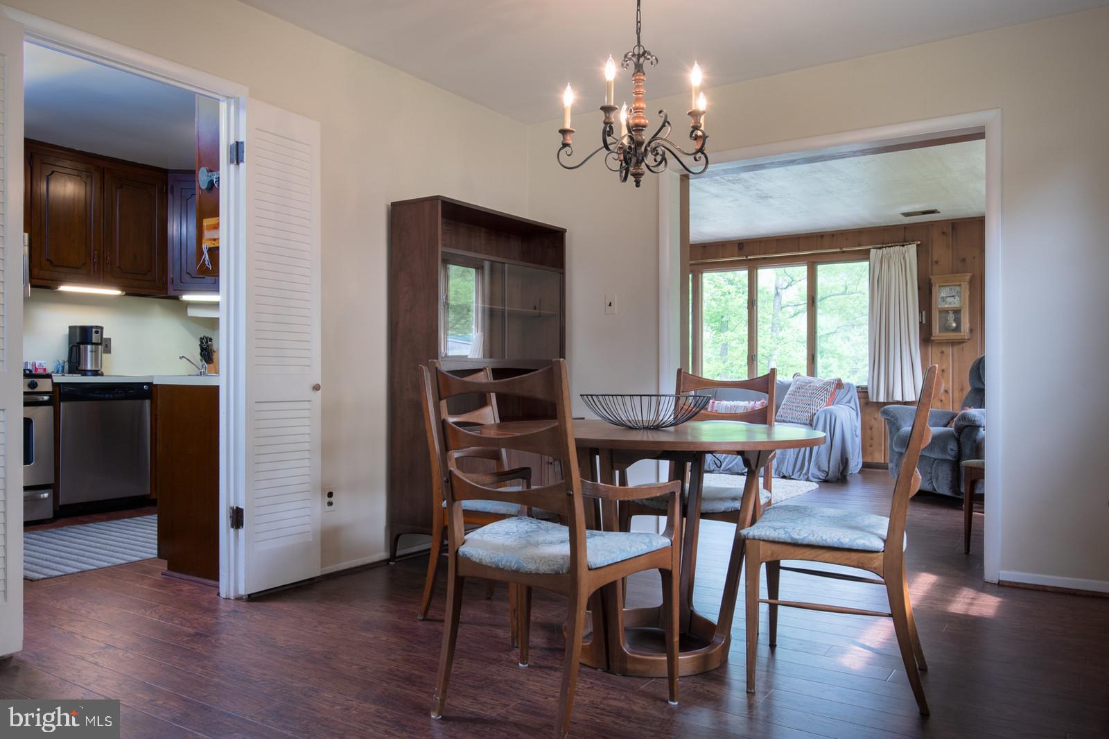 5942 Atteentee Road Springfield, VA 22150 - Photo 4 of 38 Separate Dining Room