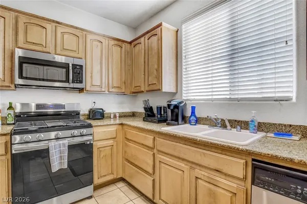 $394,900 | 1525 Spiced Wine Avenue, Unit 10101, Henderson, NV 89074