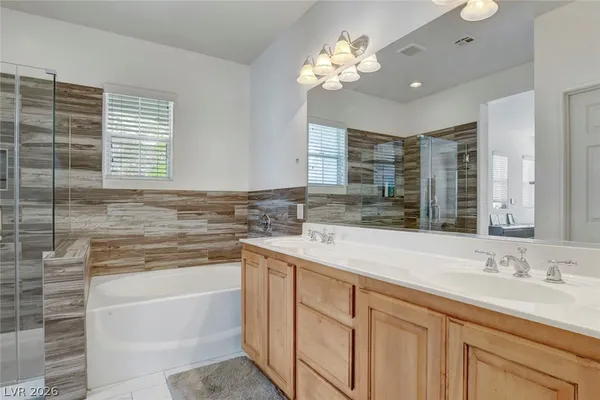 $394,900 | 1525 Spiced Wine Avenue, Unit 10101, Henderson, NV 89074