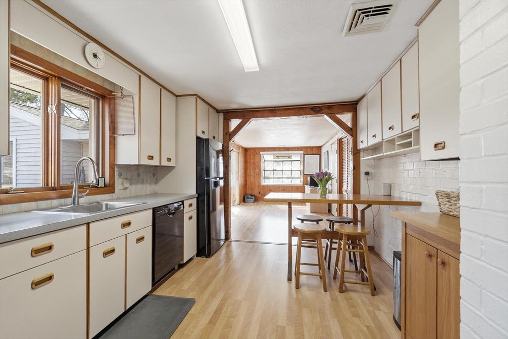 20 Donna Road Chelmsford, MA 01824 - Photo 14 of 24