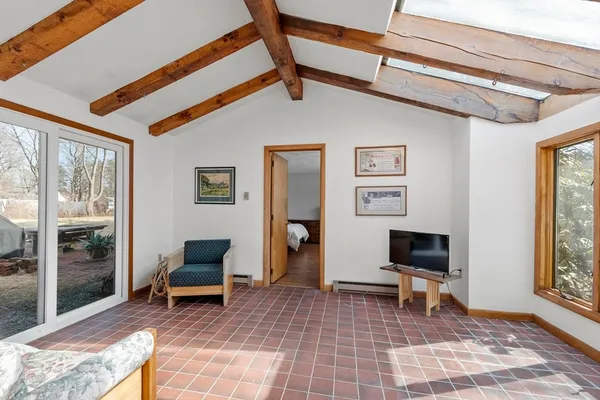 $649,000 | 20 Donna Road, Chelmsford, MA 01824