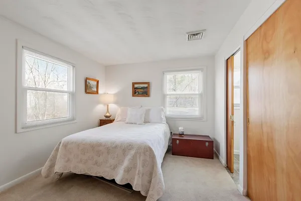 $649,000 | 20 Donna Road, Chelmsford, MA 01824