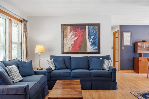 $649,000 | 20 Donna Road, Chelmsford, MA 01824