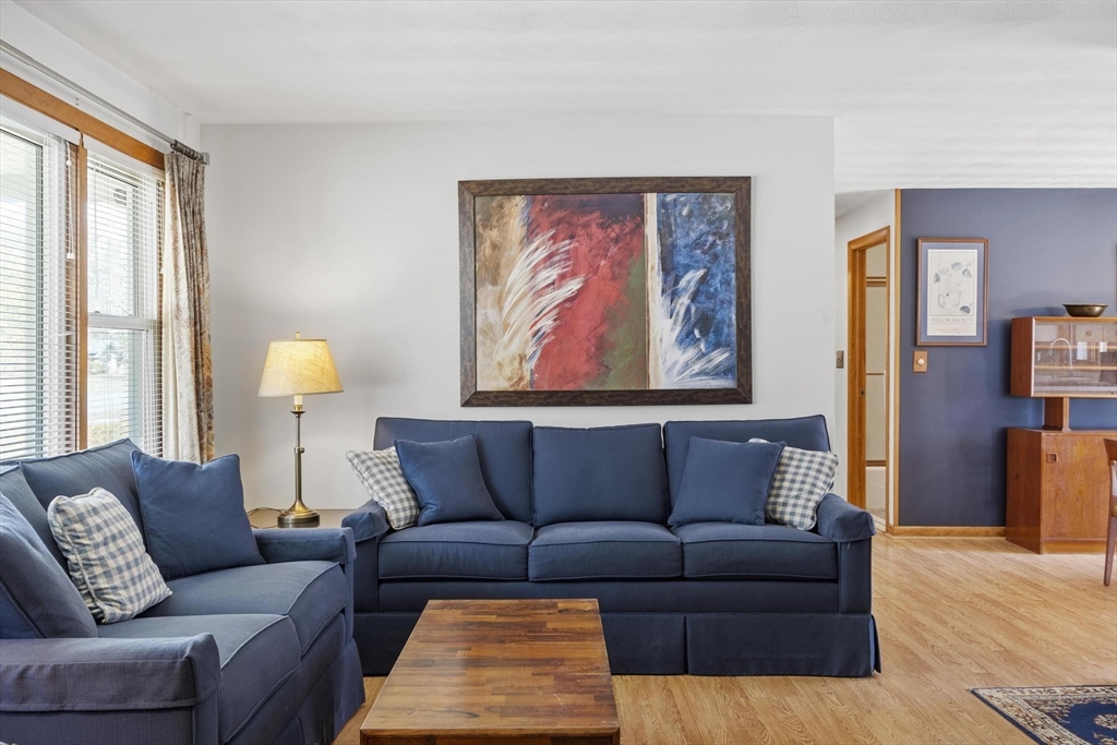 20 Donna Road Chelmsford, MA 01824 - Photo 7 of 24