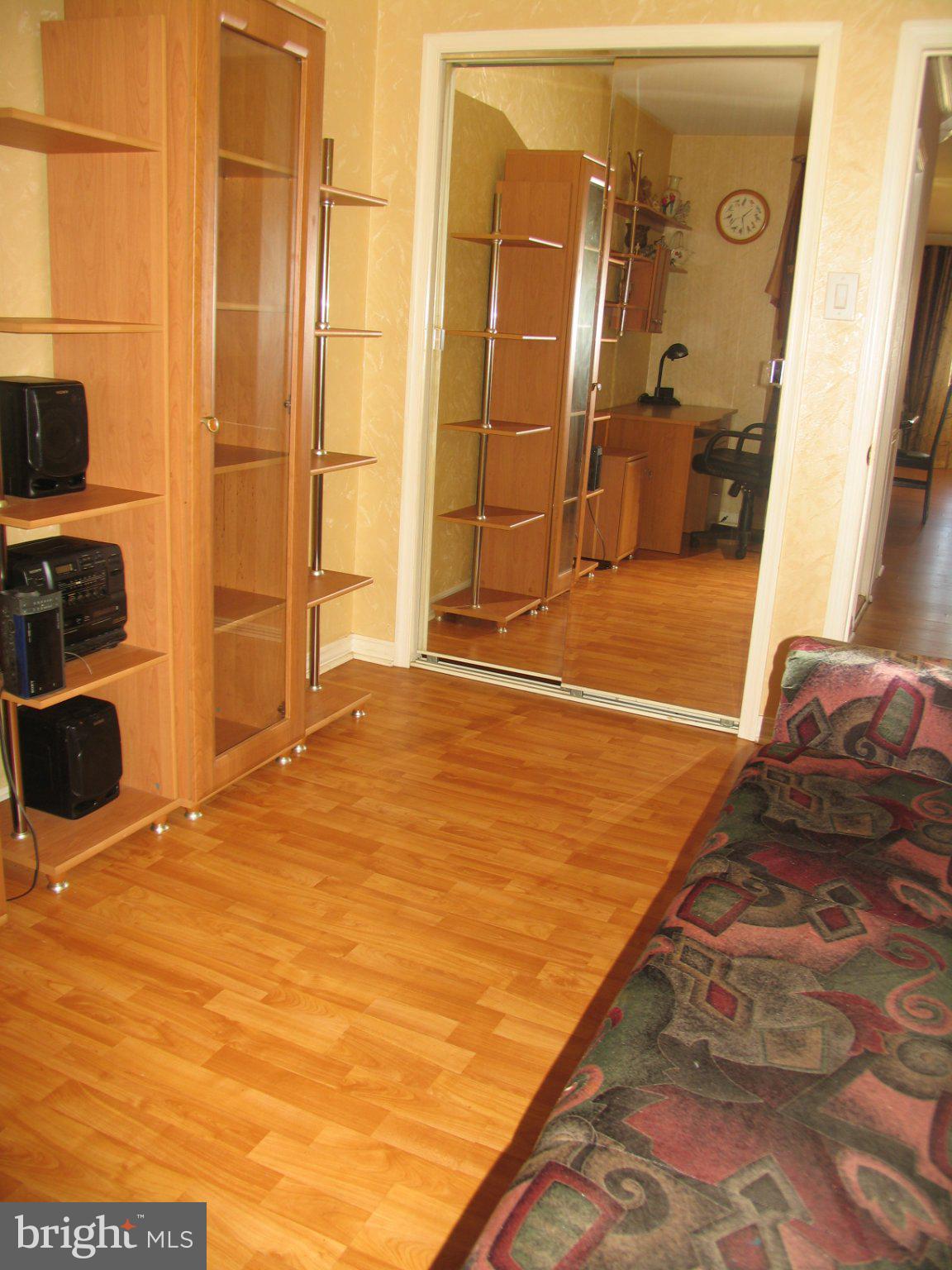 10671 Halstead Street Philadelphia, PA 19116 - Photo 16 of 25 Gallery Image 16