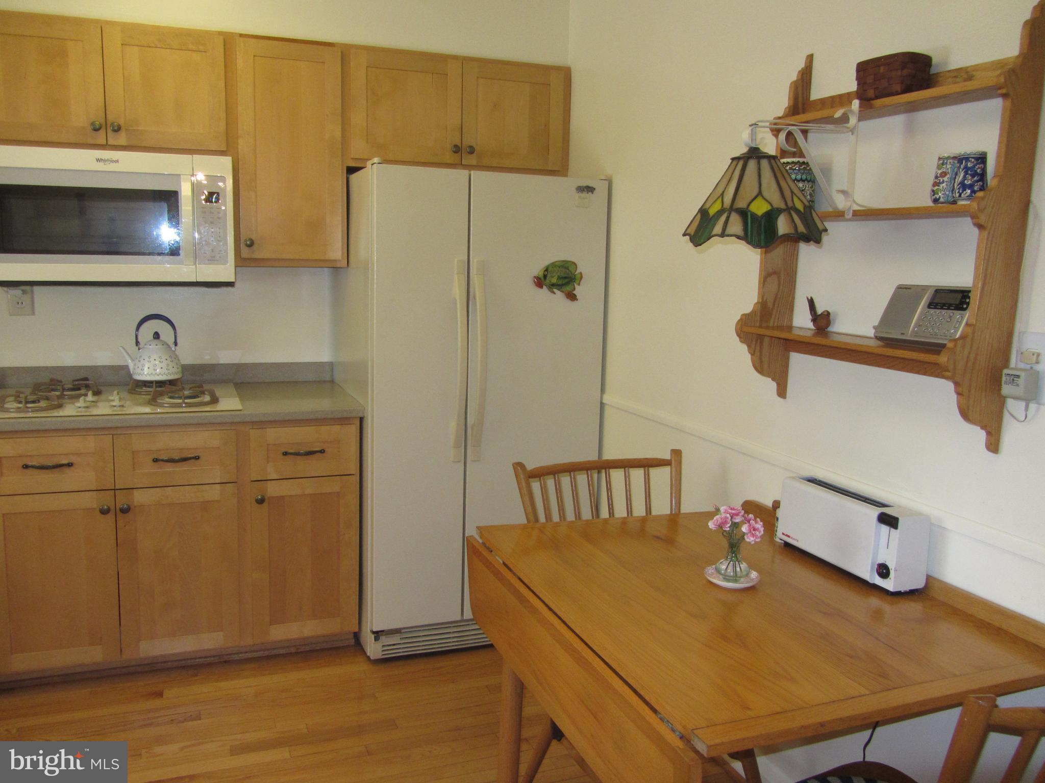 417 Range Road Baltimore, MD 21204 - Photo 3 of 30 Kitchen with Table Space