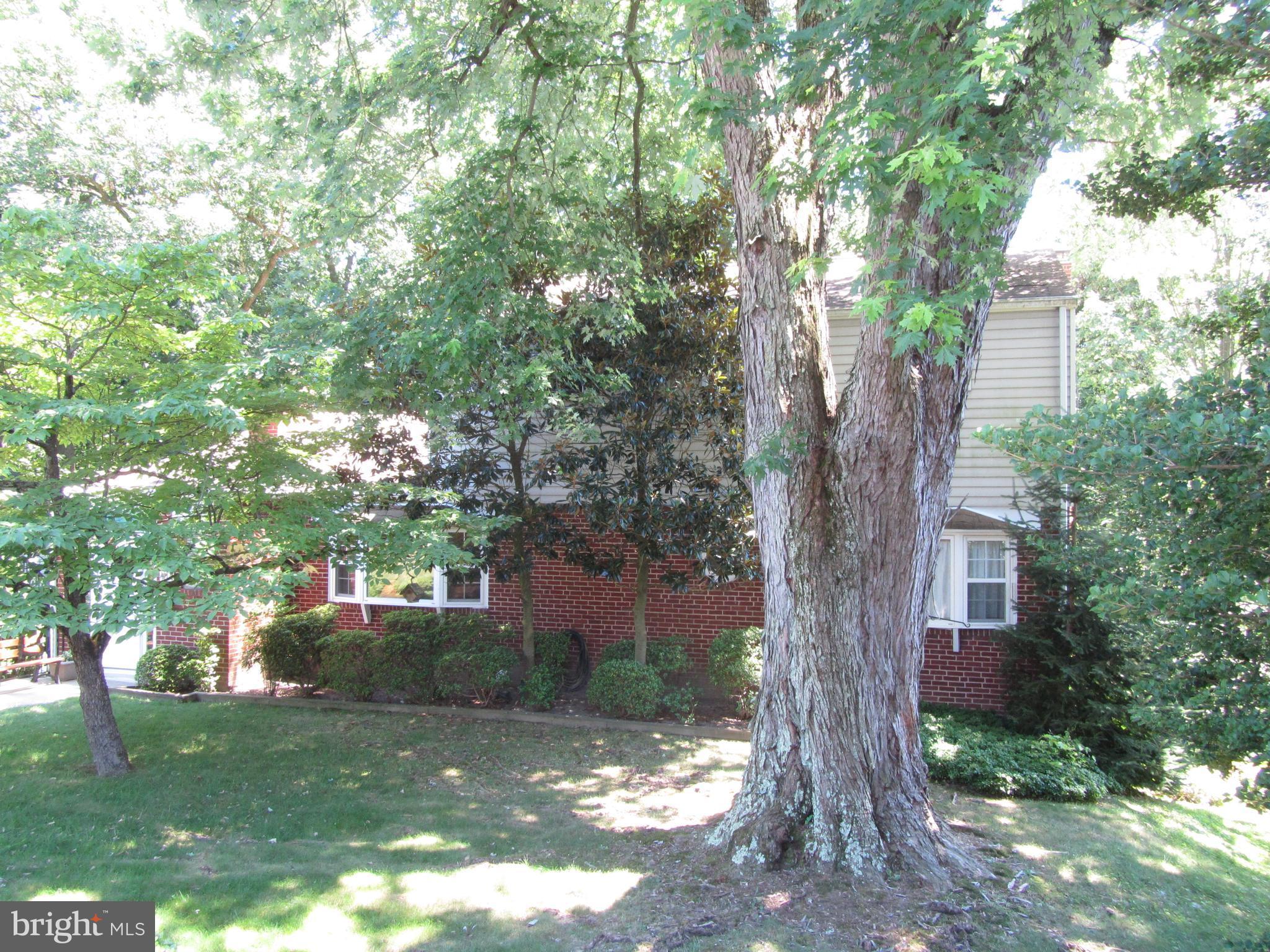417 Range Road Baltimore, MD 21204 - Photo 29 of 30 Exterior (Front)
