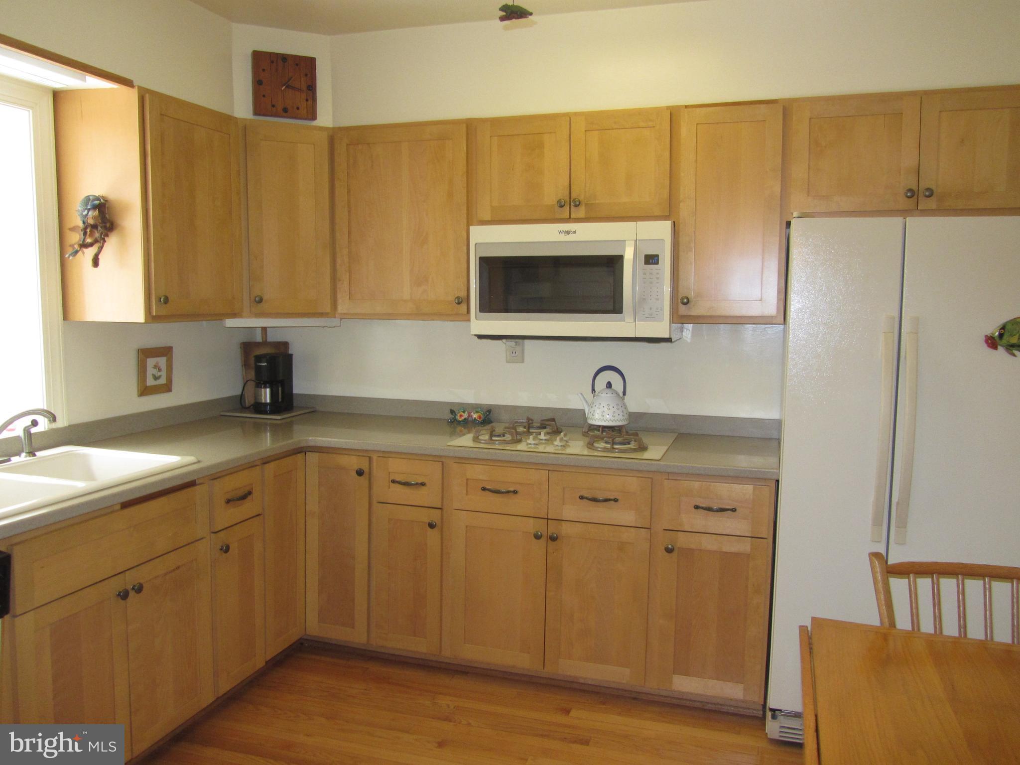 417 Range Road Baltimore, MD 21204 - Photo 4 of 30 Kitchen with Hardwood Flooring