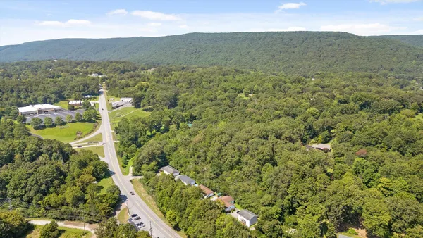 $900,000 | 11215 Dayton Pike, Soddy Daisy, TN 37379