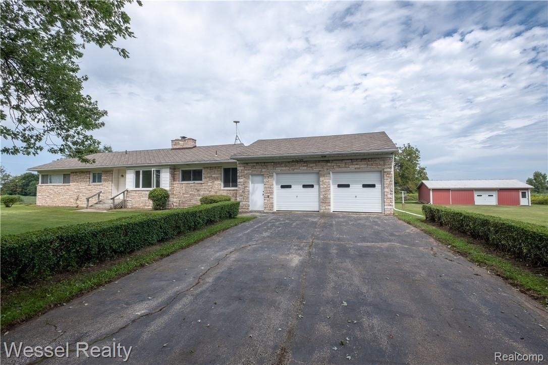 10480 Dolan Road Columbus, MI 48063 - Photo 2 of 27 dolan-100.jpg
