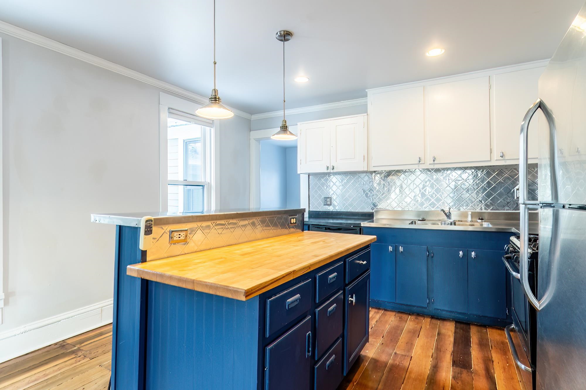 1020 West Wayne Street, Unit 201 Fort Wayne, IN 46802 - Photo 11 of 28