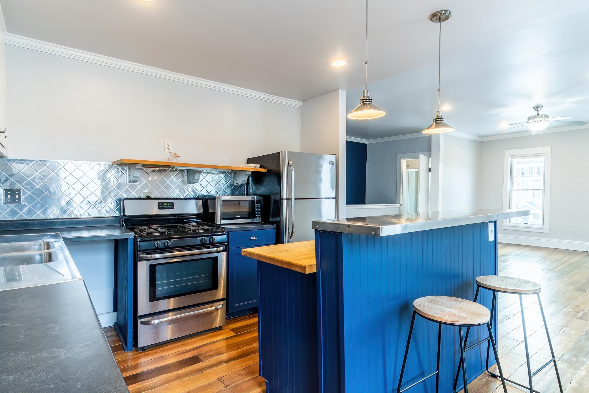 1020 West Wayne Street, Unit 201 Fort Wayne, IN 46802 - Photo 12 of 28