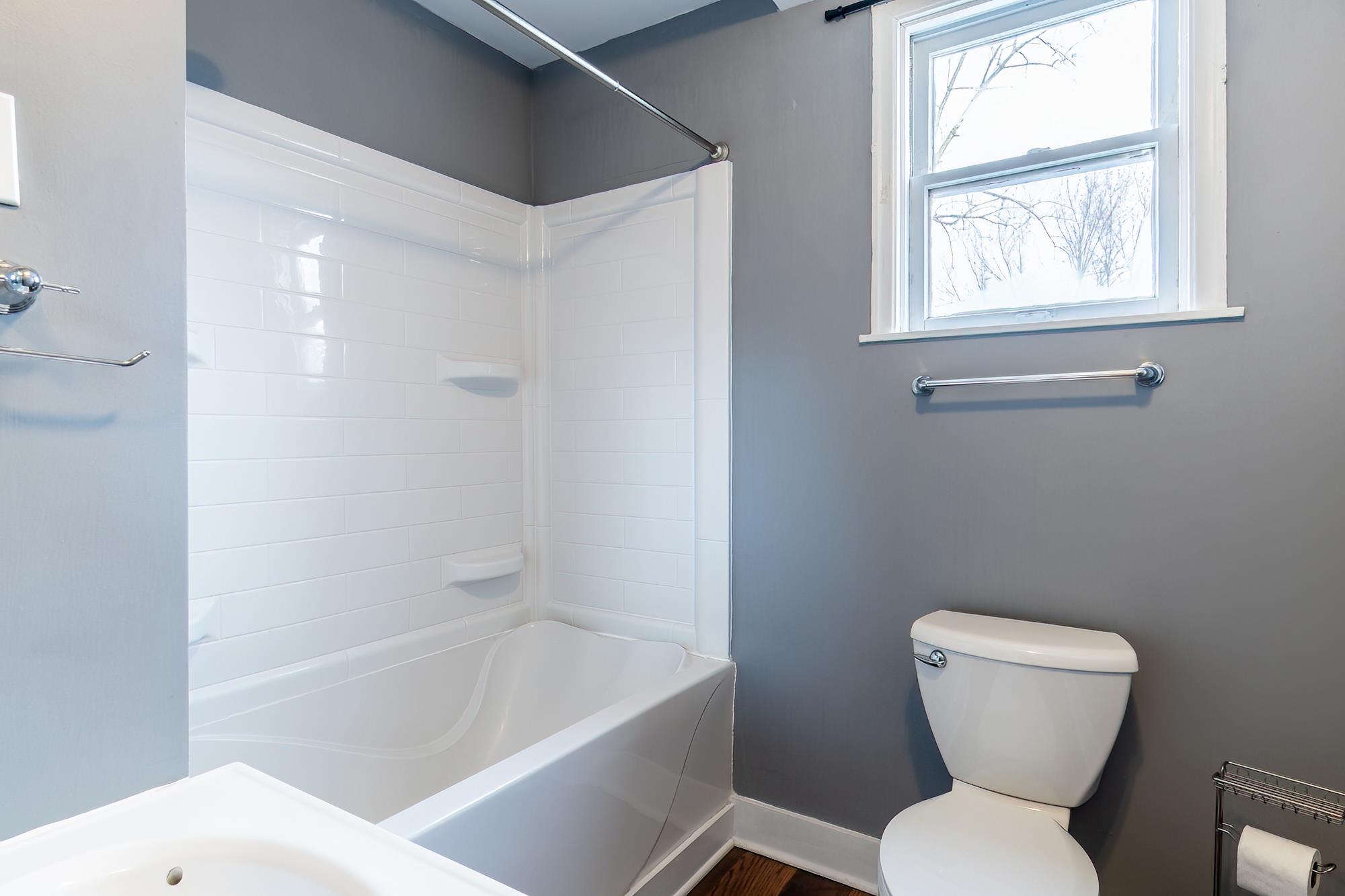 1020 West Wayne Street, Unit 201 Fort Wayne, IN 46802 - Photo 18 of 28