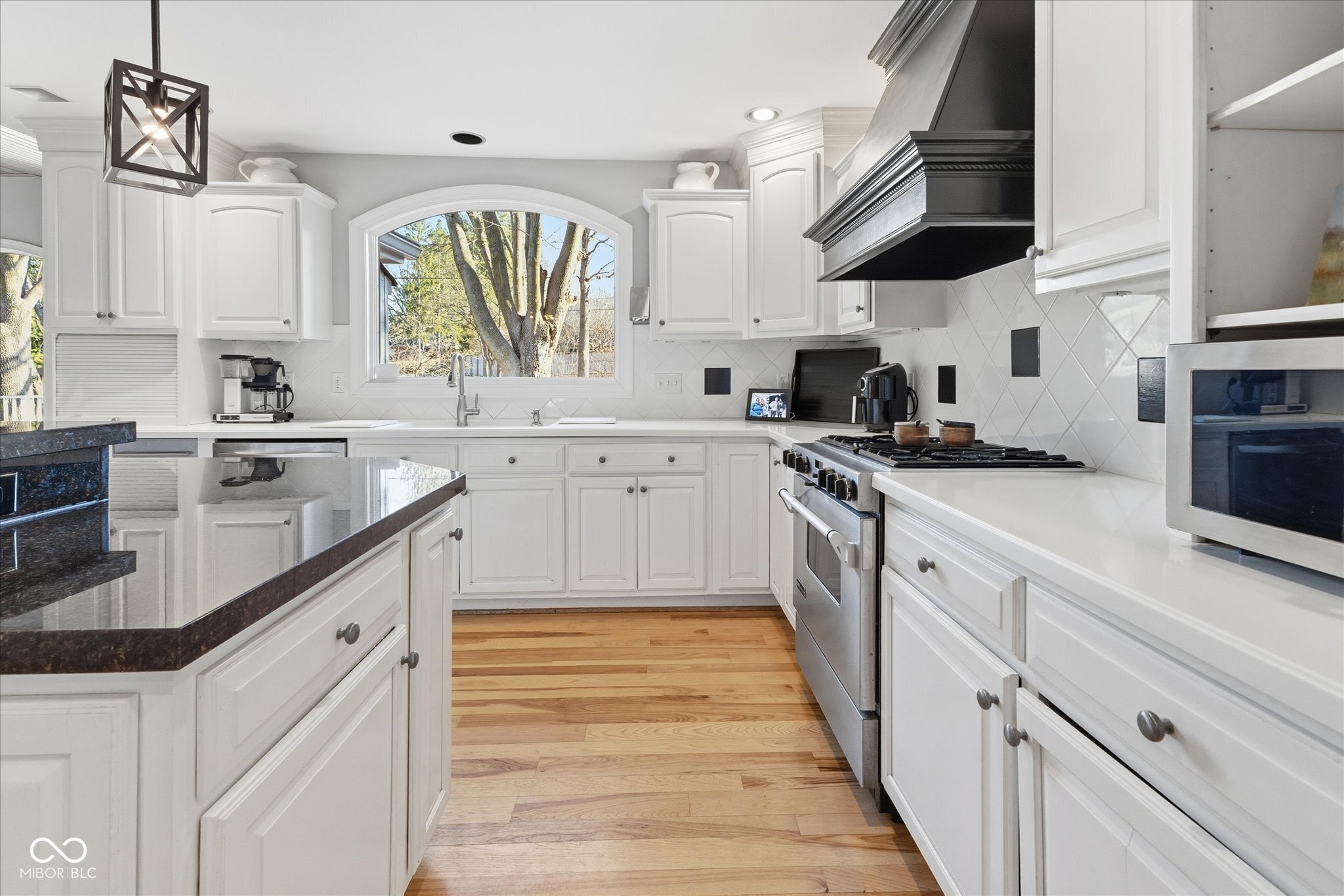7303 Merriam Road Indianapolis, IN 46240 - Photo 8 of 38 Gallery Image 8