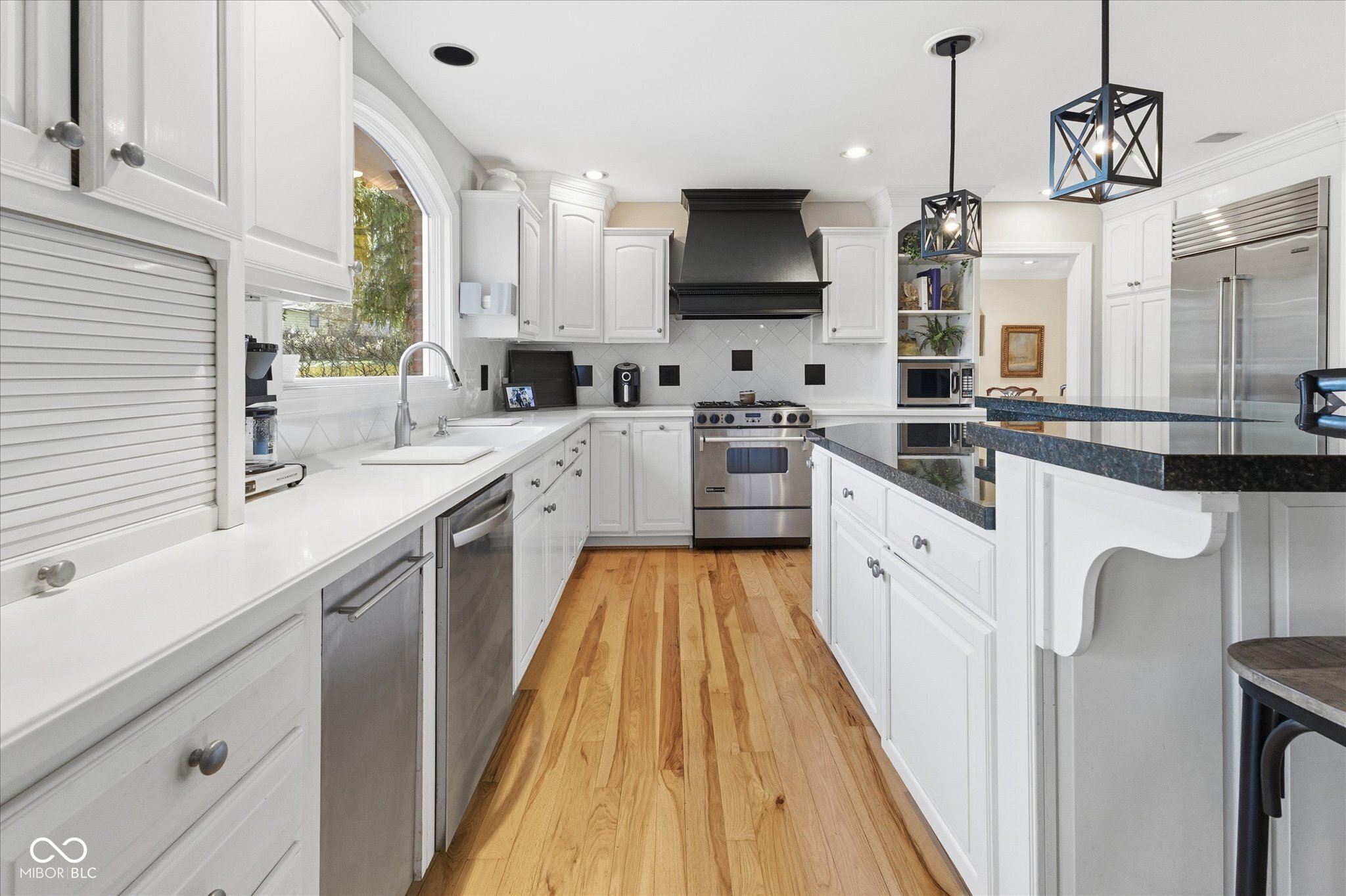 7303 Merriam Road Indianapolis, IN 46240 - Photo 10 of 38 Gallery Image 10
