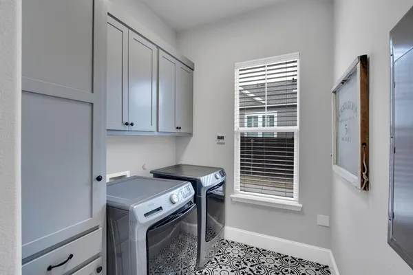 $3,300 | 209 Cody Hunter, Midlothian, TX 76065