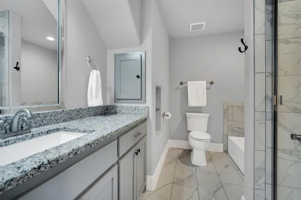 $3,300 | 209 Cody Hunter, Midlothian, TX 76065