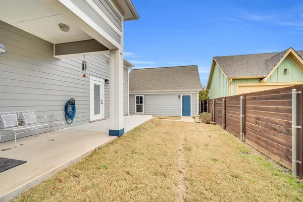$3,300 | 209 Cody Hunter, Midlothian, TX 76065