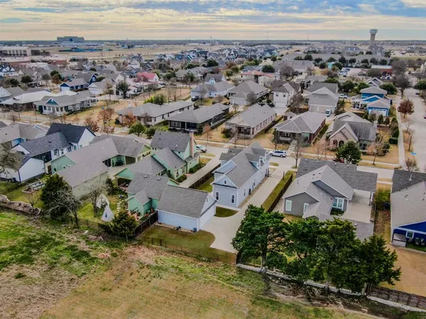 $3,300 | 209 Cody Hunter, Midlothian, TX 76065