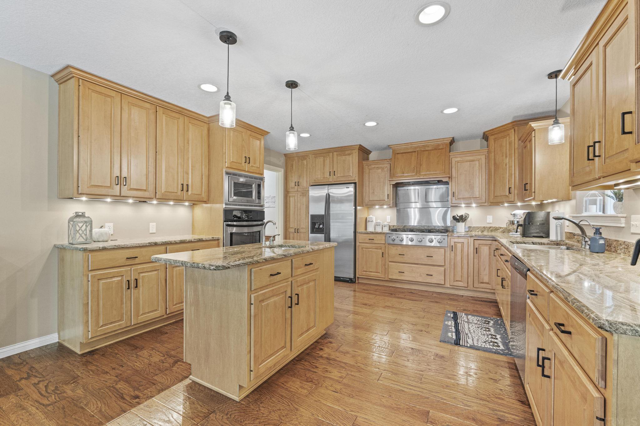 6216 Hathaway Road Fort Wayne, IN 46818 - Photo 10 of 34