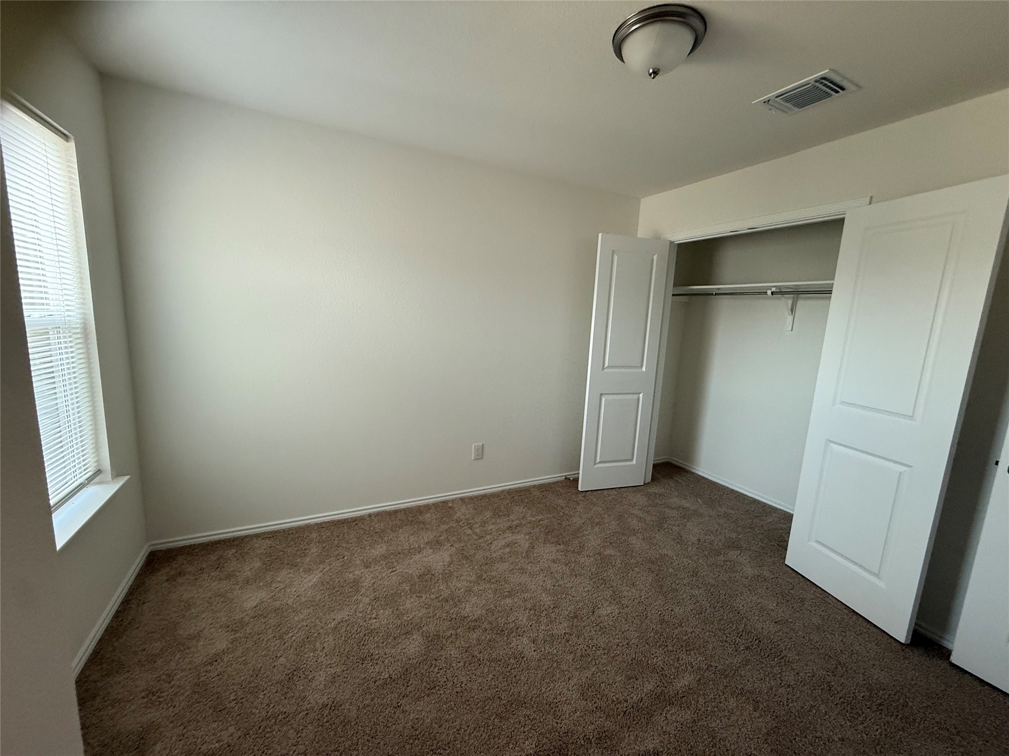 204 Lucky Texan Road Jarrell, TX 76537 - Photo 7 of 10 Bedroom 3