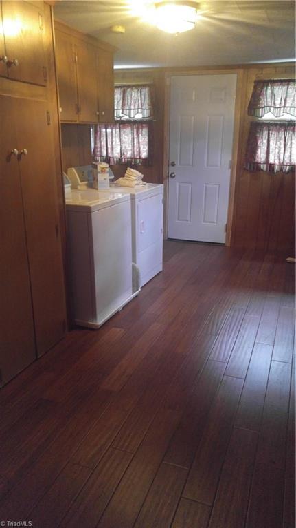 346 Fairgrove Road Thomasville, NC 27360 - Photo 6 of 14 Gallery Image 6