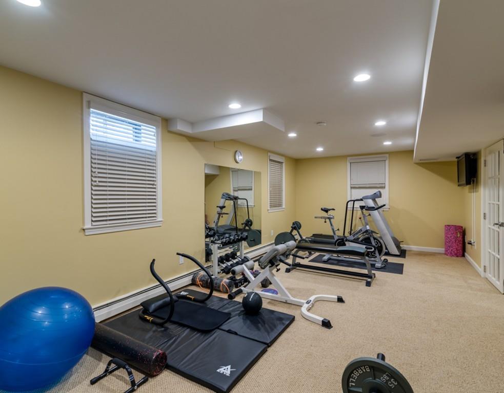 7 Crestview Road Bedford, MA 01730 - Photo 27 of 33 Gallery Image 27