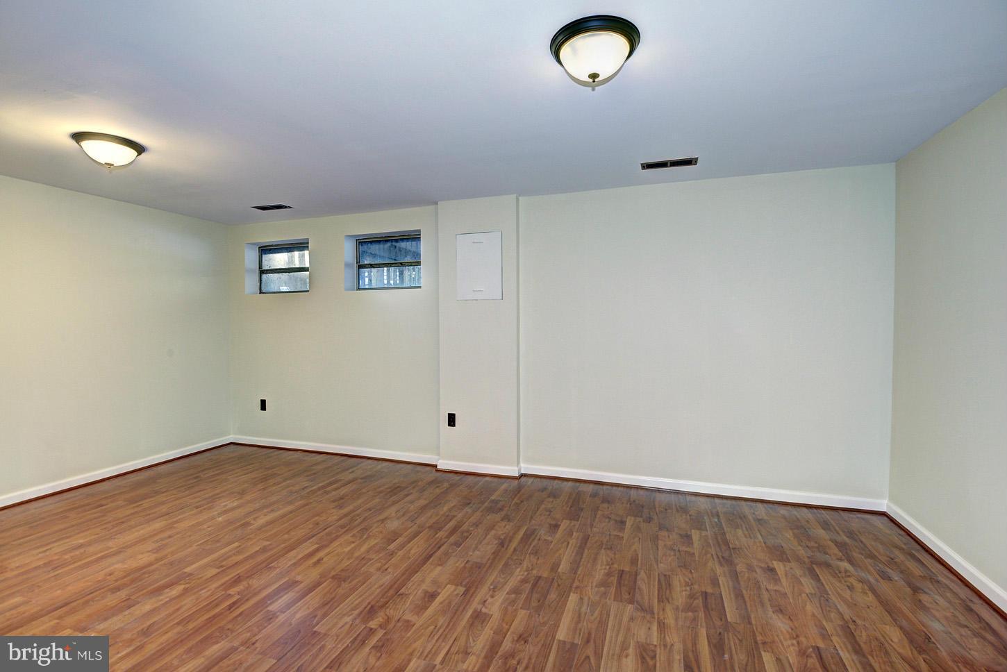 5917 Grand Banks Road Columbia, MD 21044 - Photo 14 of 17 Family Room