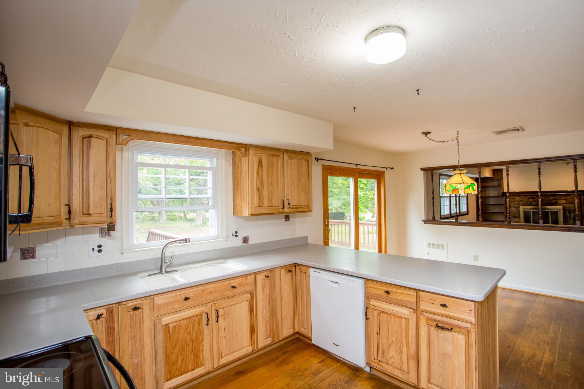 4967 Edgewood Road Doylestown, PA 18902 - Photo 17 of 52 Gallery Image 17