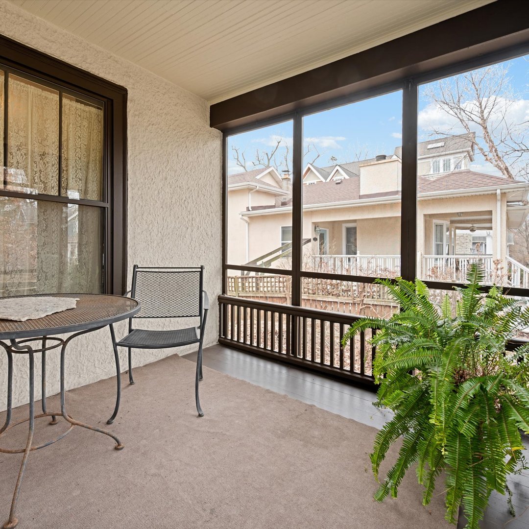 2500 Thayer Street Evanston, IL 60201 - Photo 4 of 40