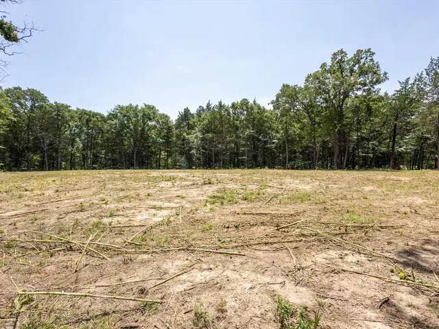 $375,000 | 10 Country Road 2263, Collinsville, TX 76233