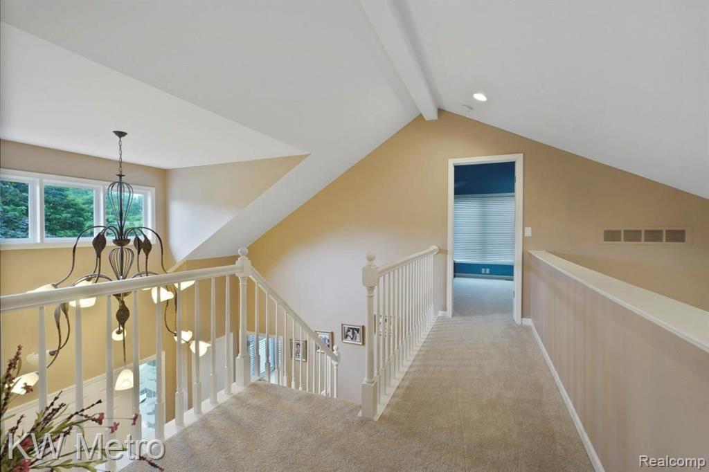 36915 Valley Ridge Drive Farmington Hills, MI 48331 - Photo 26 of 39