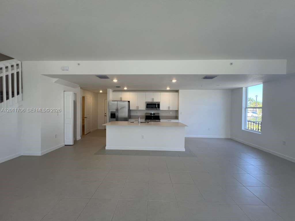 12430 Southwest 248th Street, Unit 9 Homestead, FL 33032 - Photo 6 of 13
