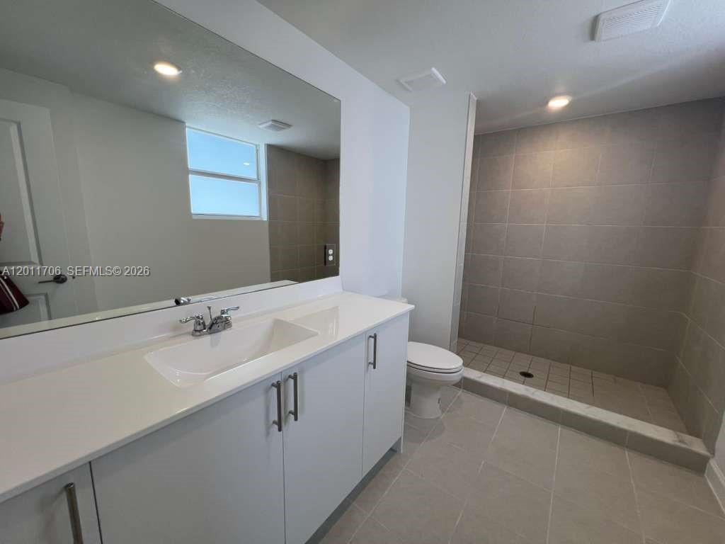 12430 Southwest 248th Street, Unit 9 Homestead, FL 33032 - Photo 9 of 13